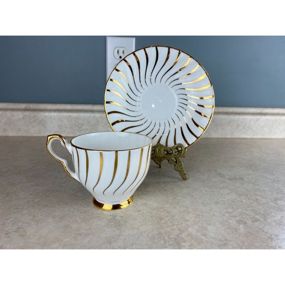 Sutherland H&M White With Gold Swirl 50th Anniversary  Fine Bone China  Tea Cup - Picture 2 of 9